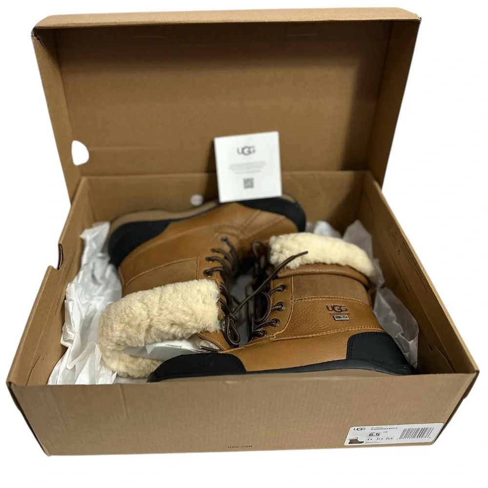 UGG Women's‎ Adirondack Ill Waterproof Boots, SIZE 6.5